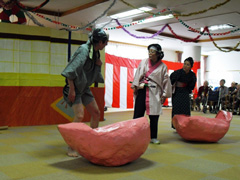 ももたろう劇